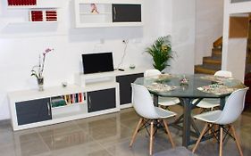 Apartamento Luminoso Cerca De La Playa Y Puerto